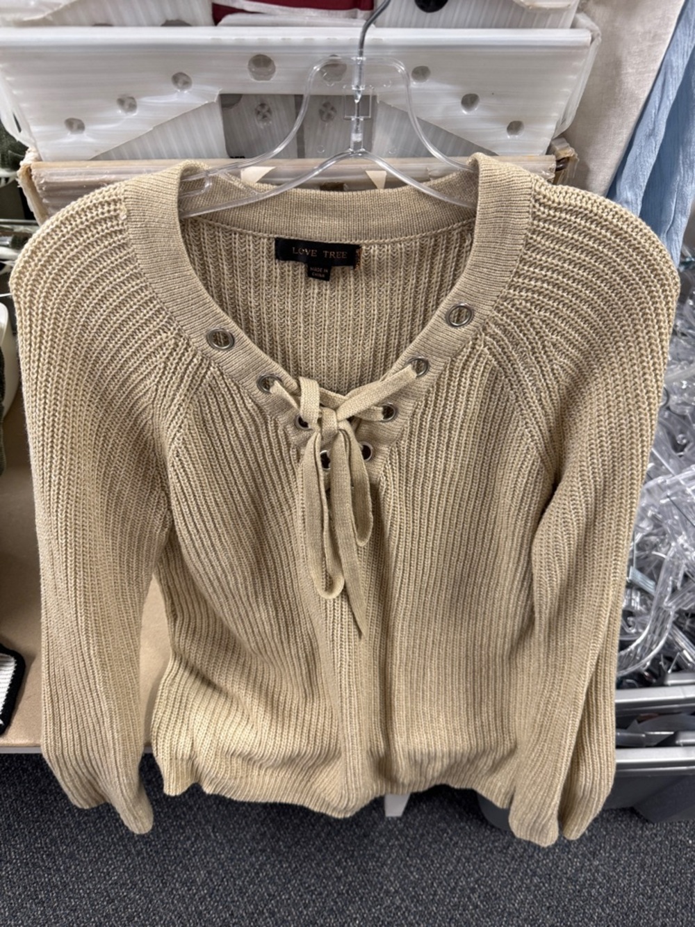 Love tree lace-up sweater L // 041805
